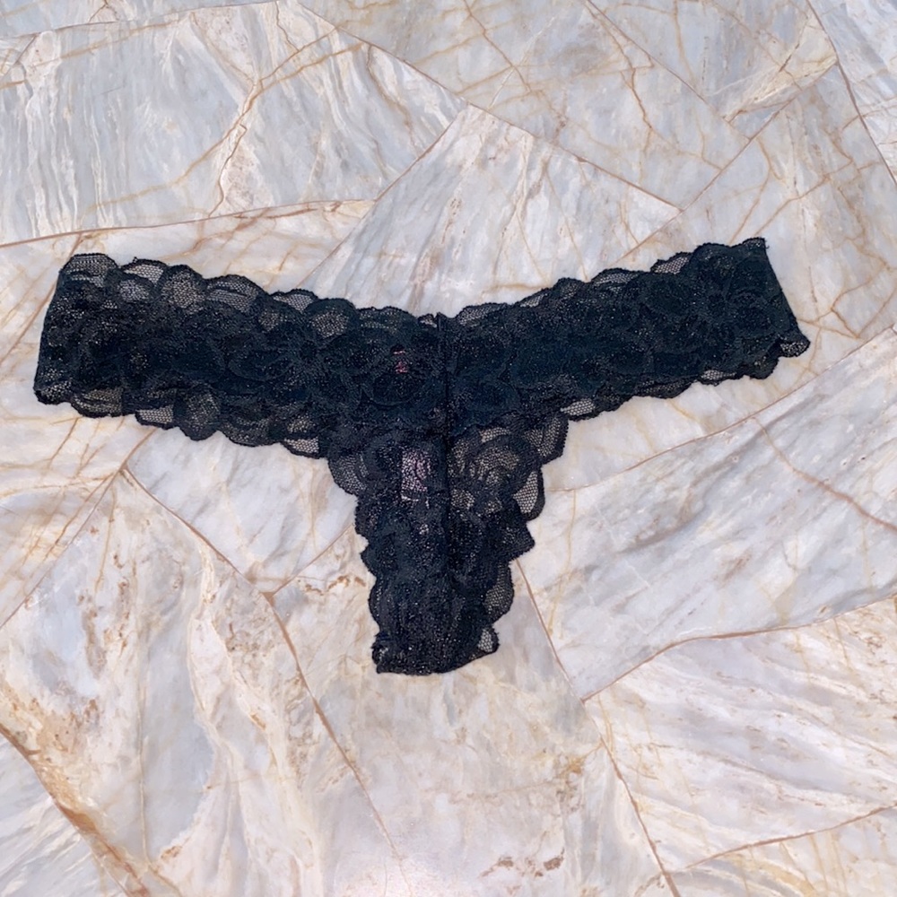 Victoria Secret Pink Floral Lace Cheeky Panty Black Small